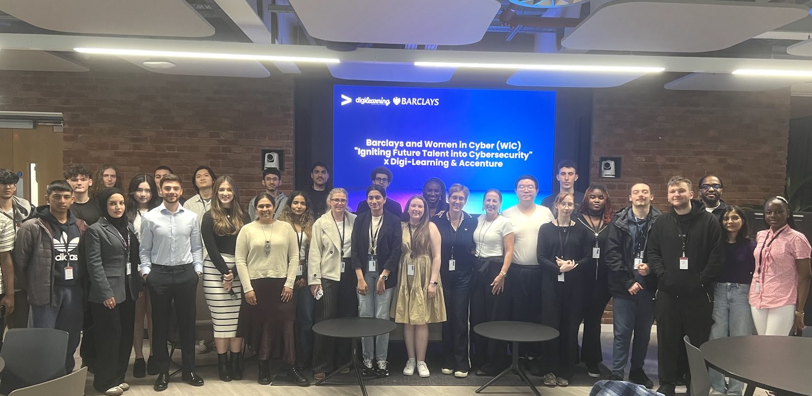 Young people at a Digilearning seminar